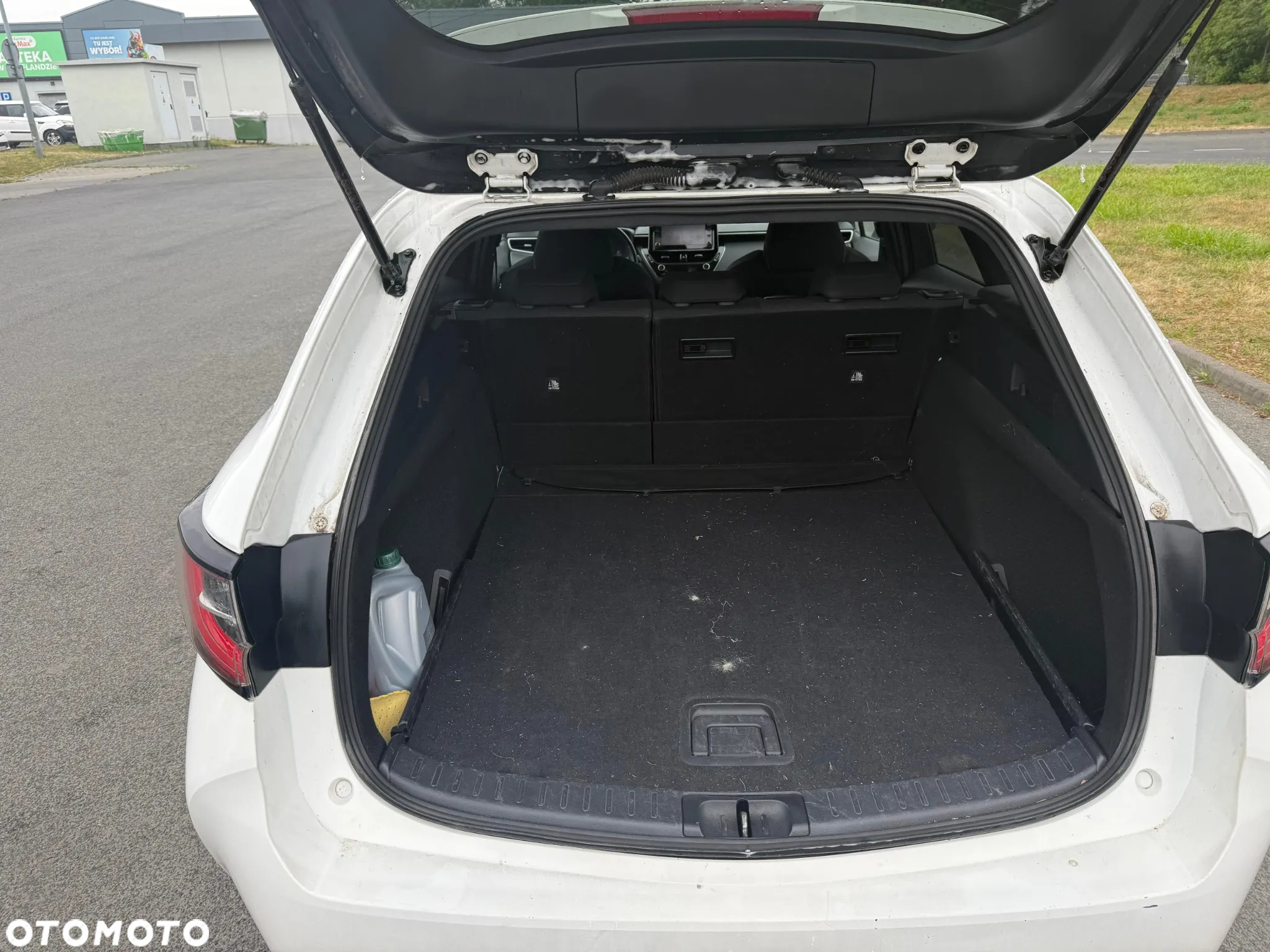 Toyota Corolla 1.8 Hybrid Comfort - 11