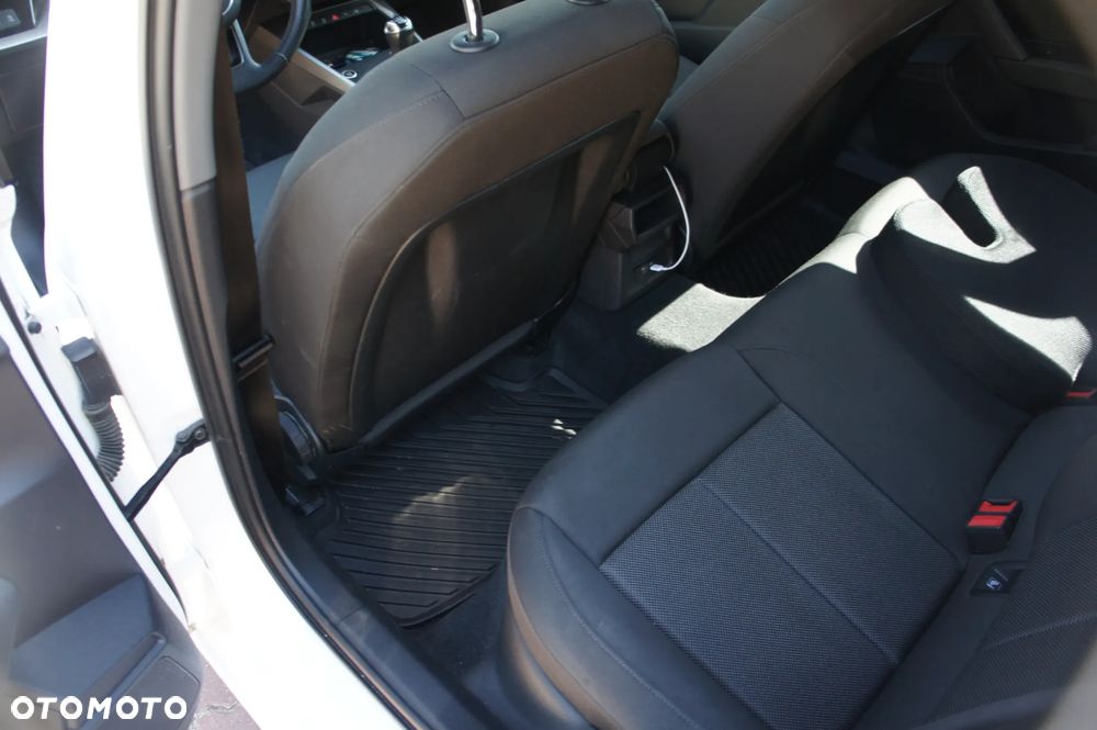 Audi A3 Sportback 30 TDI Advanced - 10