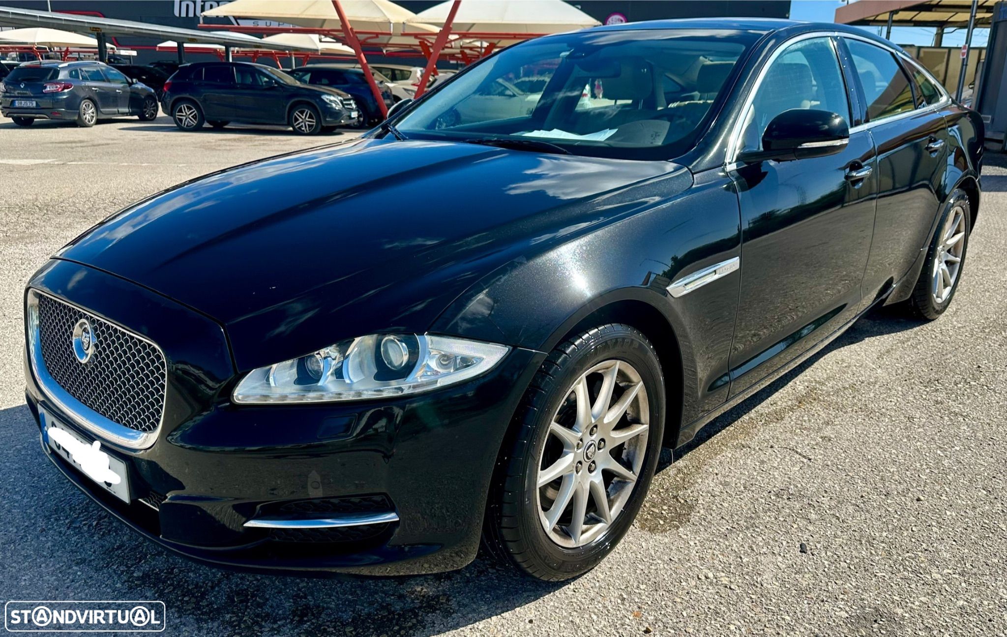 Jaguar XJ 3.0 D V6 LWB Premium Luxury - 1