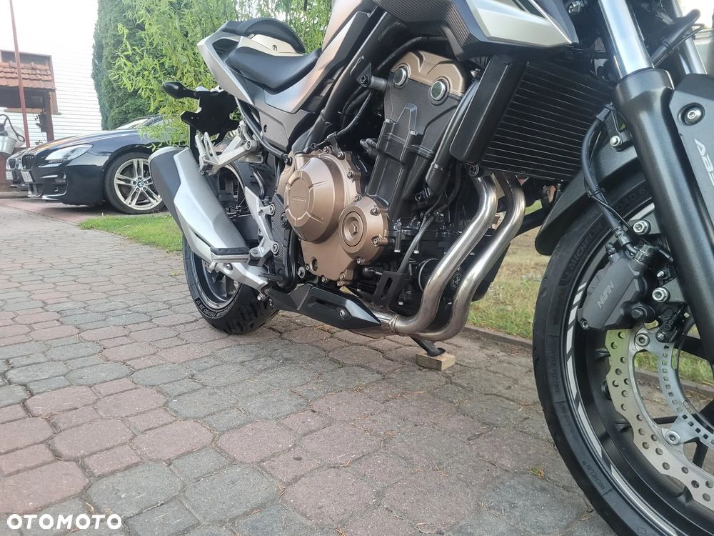 Honda CB - 4