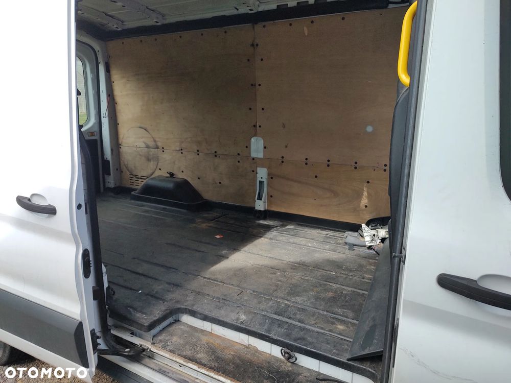 Ford transit - 14