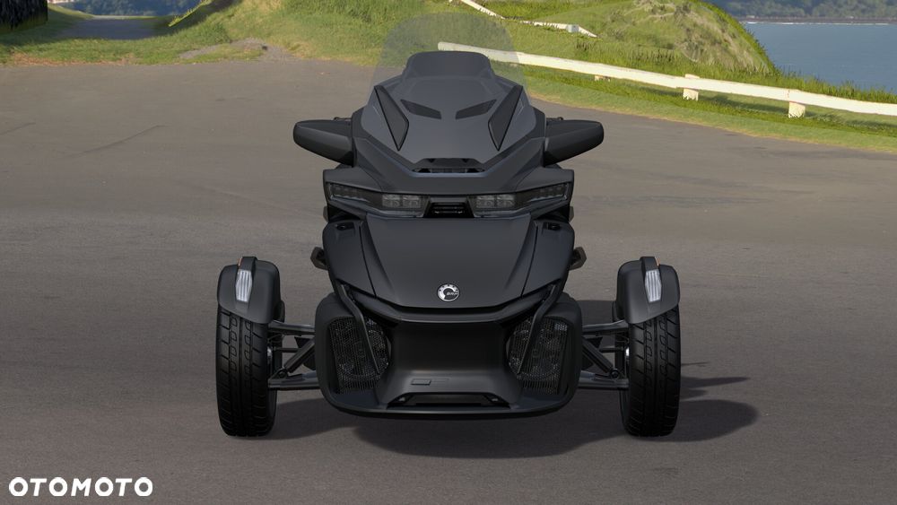 Can-Am Spyder - 8