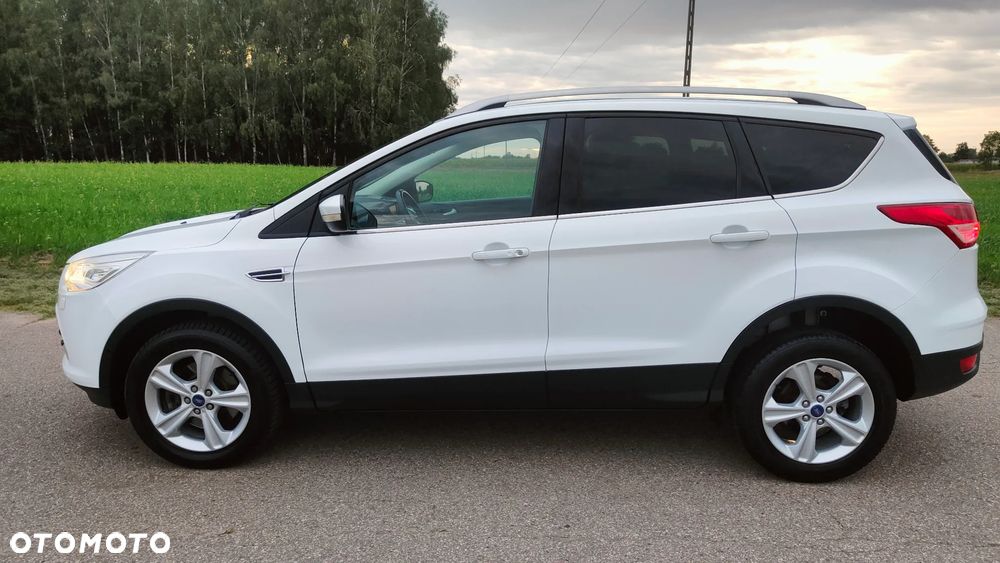 Ford Kuga - 16