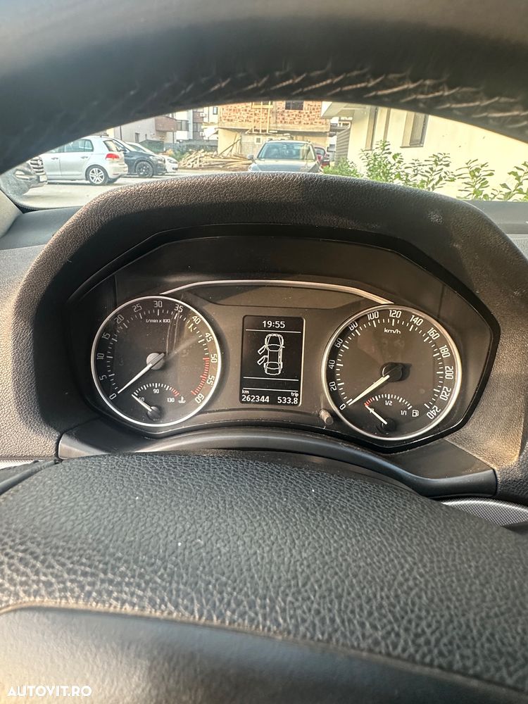 Skoda Octavia 1.6 TDI DPF Classic - 1
