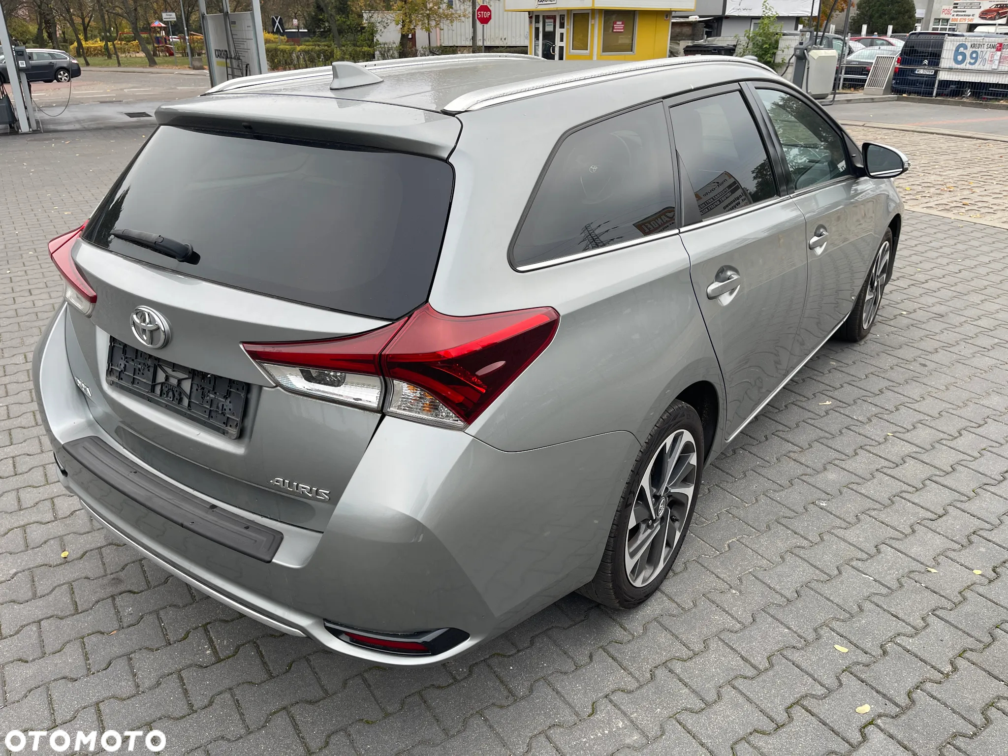 Toyota Auris 1.2 T Premium - 3