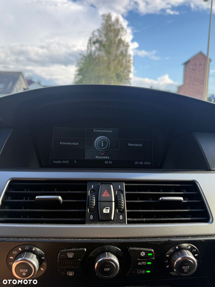 BMW Seria 5 520d - 16