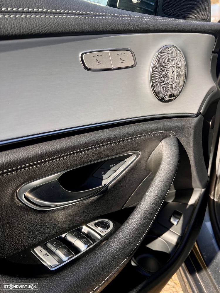 Mercedes-Benz E 300 de 4Matic 9G-TRONIC AMG Line - 25