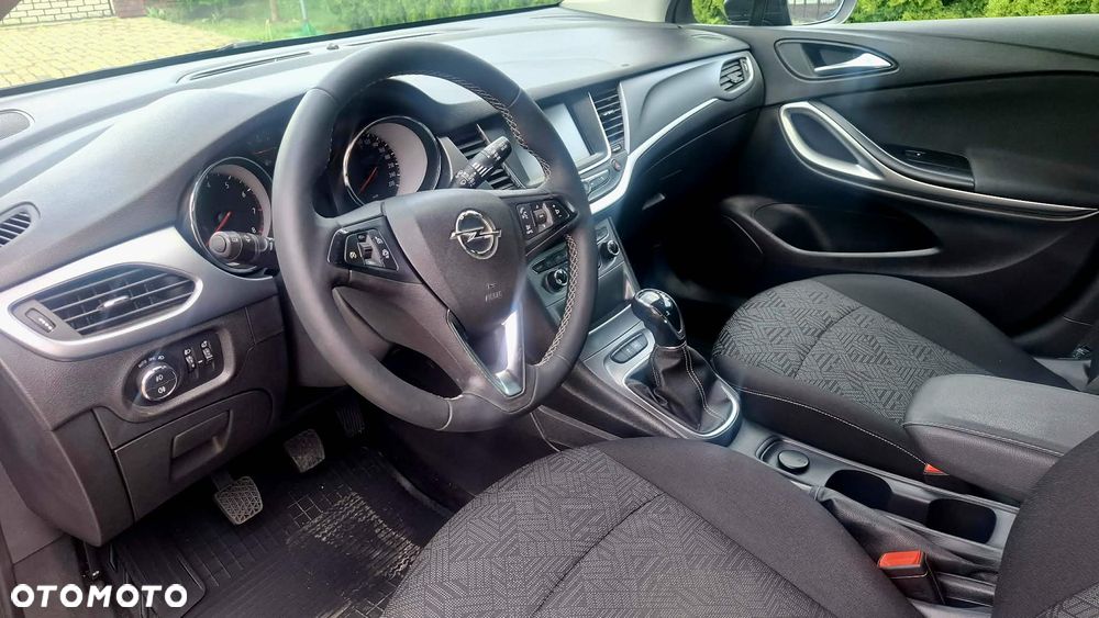 Opel Astra 1.4 Turbo Edition - 12