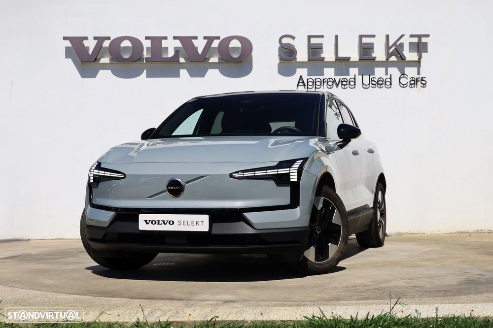 Volvo EX30 51 kWh Single Motor Plus - 34