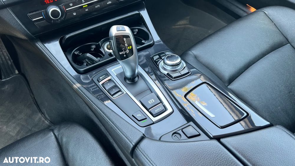 BMW Seria 5 530d - 11