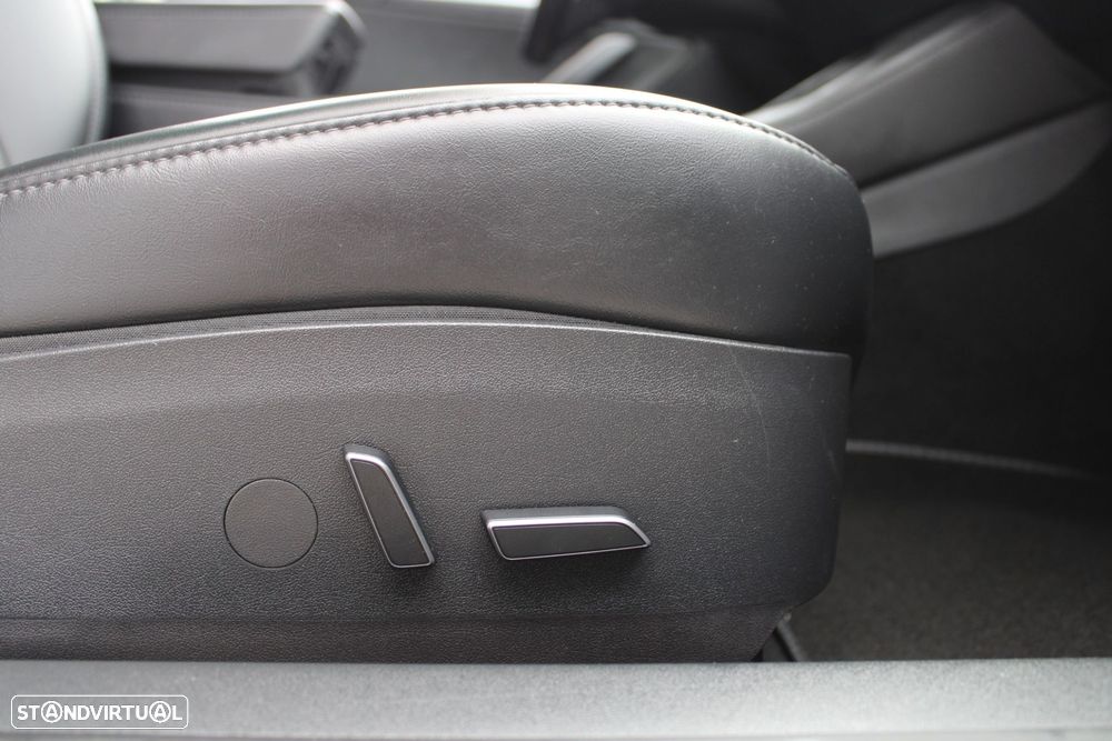 Tesla Model 3 Long Range AWD Dual Motor - 29