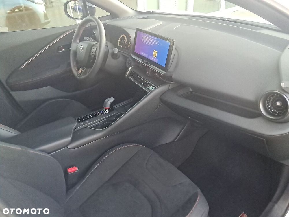 Toyota C-HR - 10