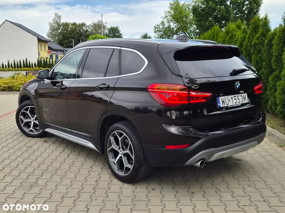 BMW X1 xDrive18d xLine sport - 30
