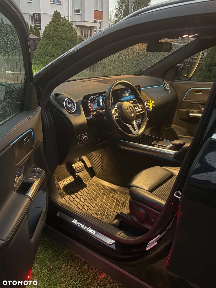 Mercedes-Benz GLA 250 4-Matic - 10