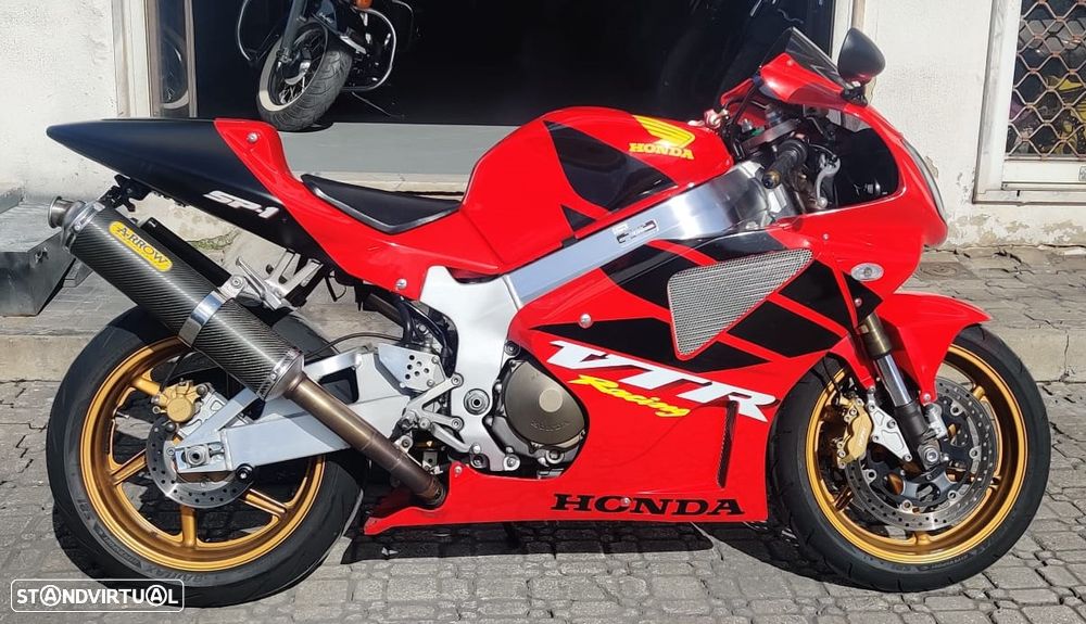 Honda VTR 1000 SP1 - 3