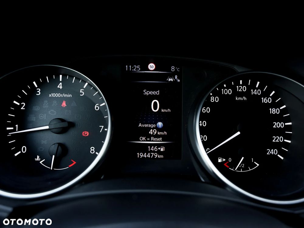 Nissan Qashqai 1.2 DIG-T N-Connecta EU6 - 24