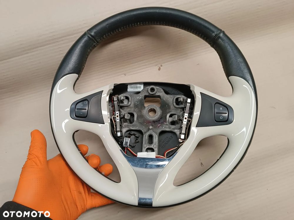 KIEROWNICA RENAULT CAPTUR 1 - 5