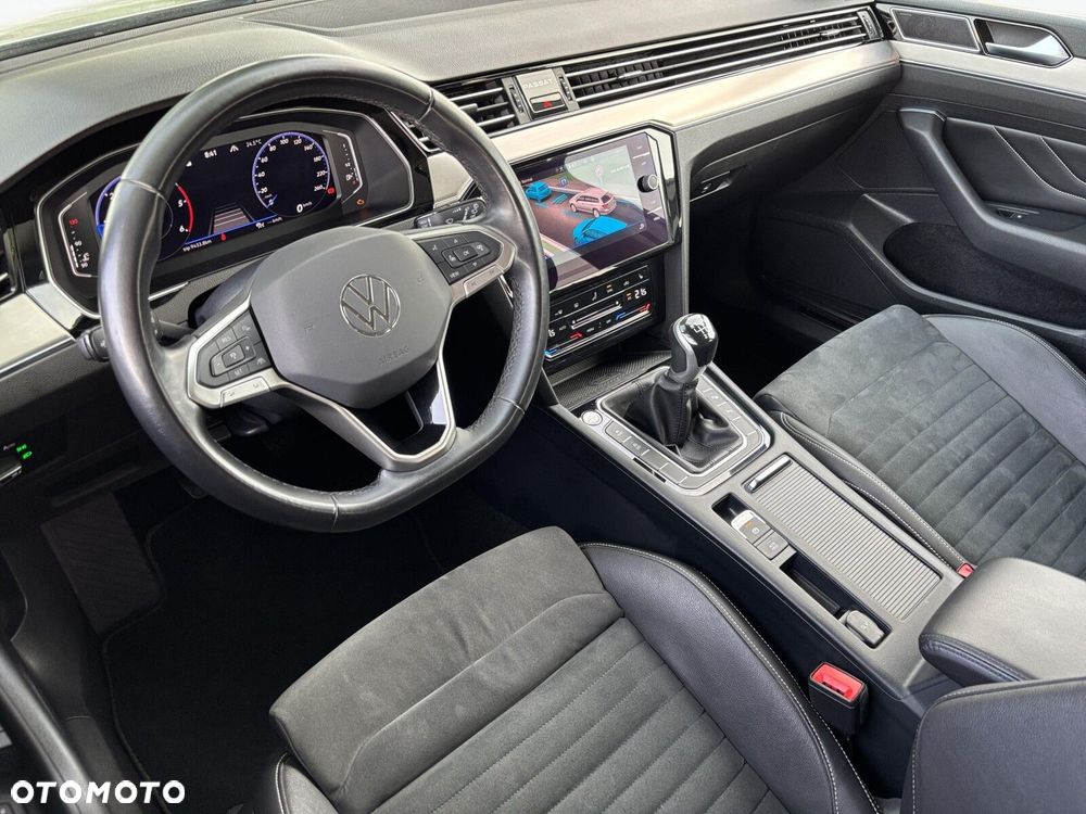 Volkswagen Passat Variant - 15