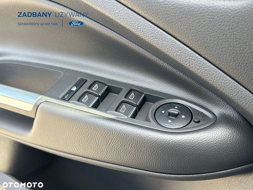 Ford Kuga - 17