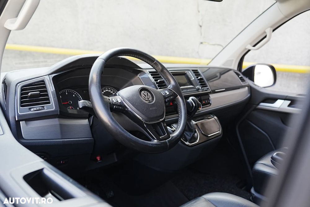 Volkswagen Multivan - 13