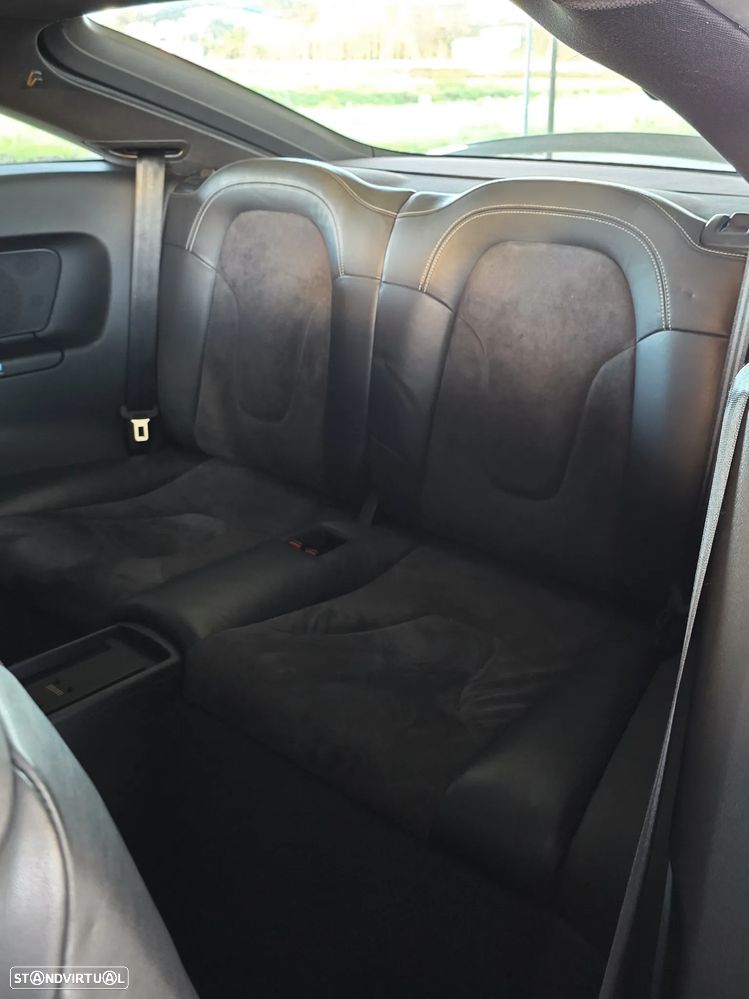 Audi TTS Coupé - 13