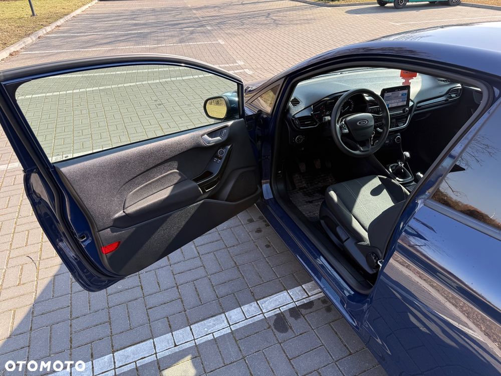 Ford Fiesta - 17