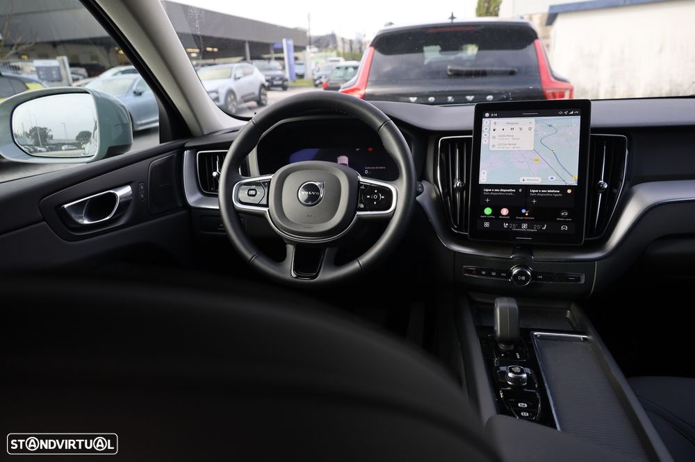 Volvo XC 60 2.0 T6 PHEV Core AWD - 18