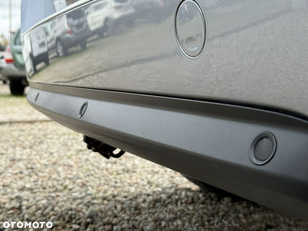 Opel Zafira - 12