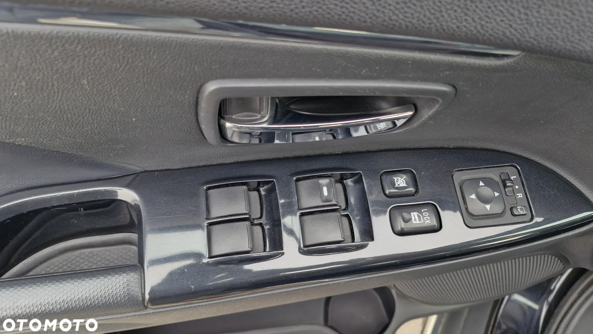 Peugeot 4008 HDI FAP 115 Stop & Start Allure - 18