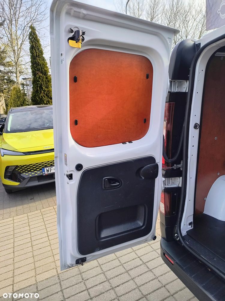 Fiat TALENTO 120KM 1.6 DCI L2H1 NAVI kamera Serwis Gwarancja Vat23% - 32