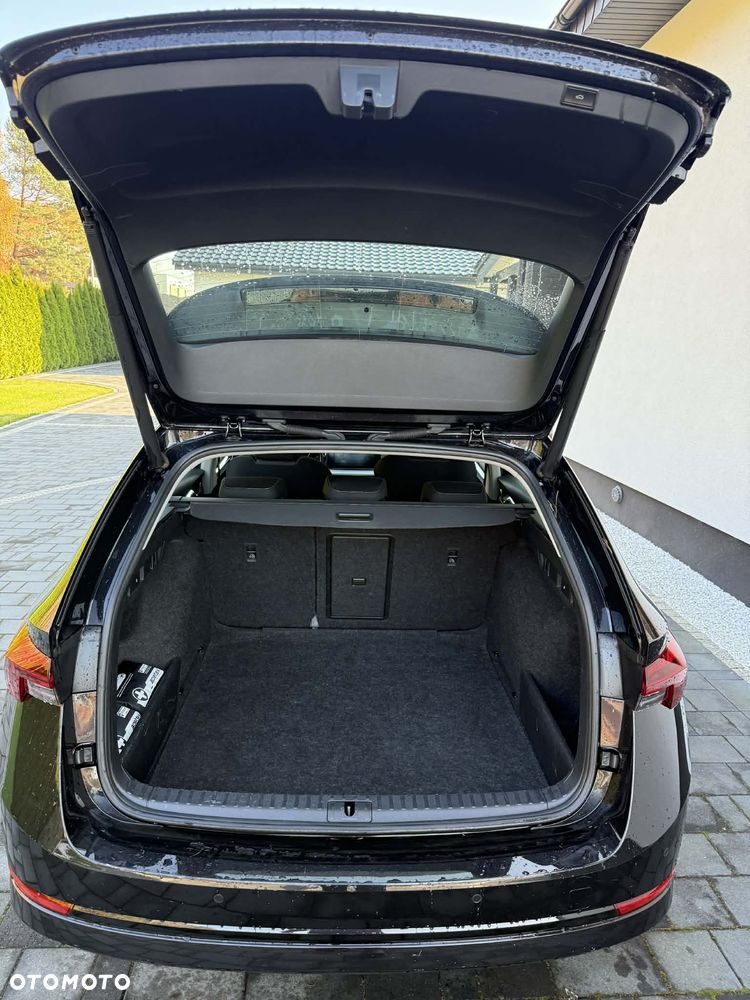 Skoda Octavia 2.0 TDI DSG Ambition - 10