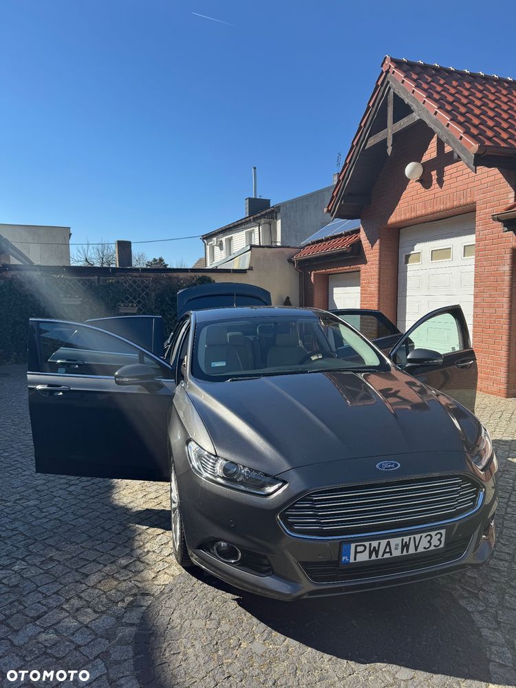 Ford Mondeo 2.0 EcoBoost Titanium - 2
