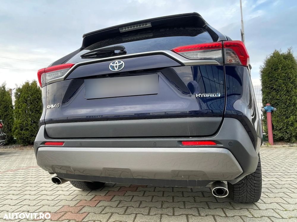 Toyota RAV4 - 40