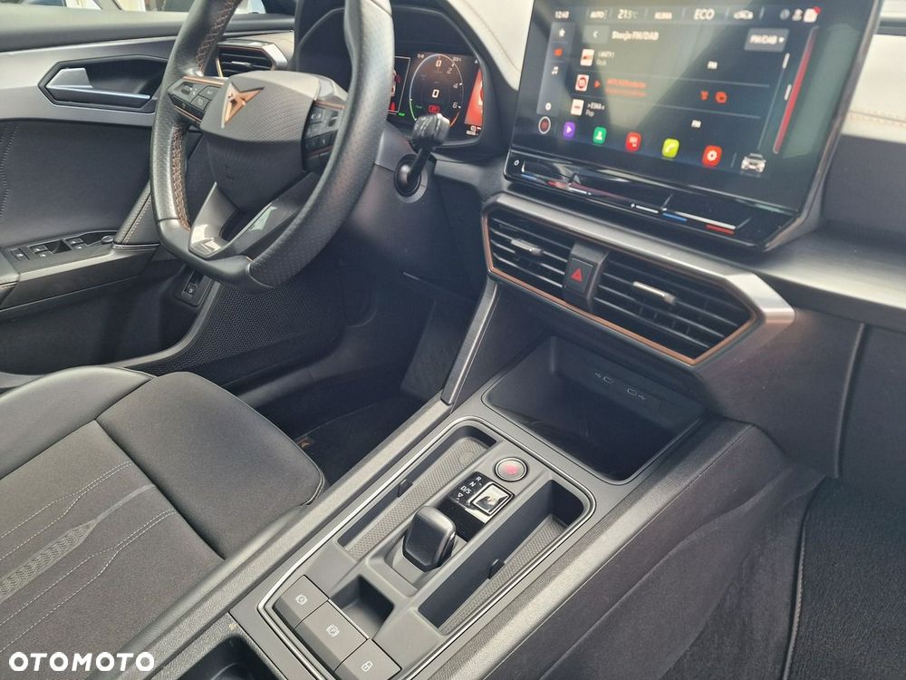 Cupra Formentor 1.4 e-Hybrid DSG - 25