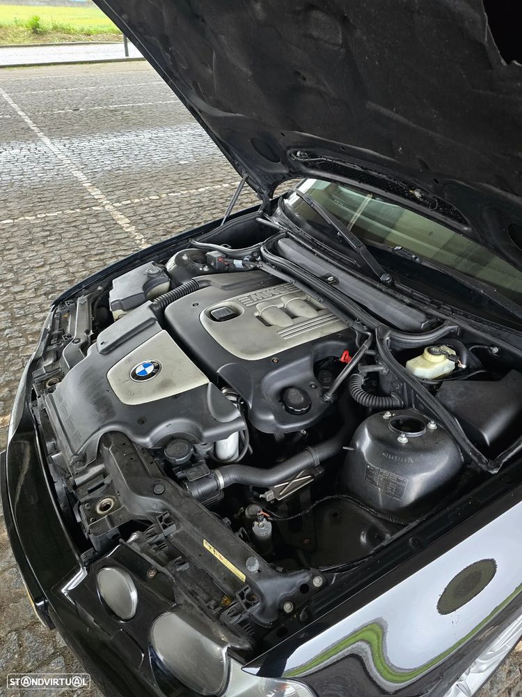 BMW 320 d Sport Edition - 25