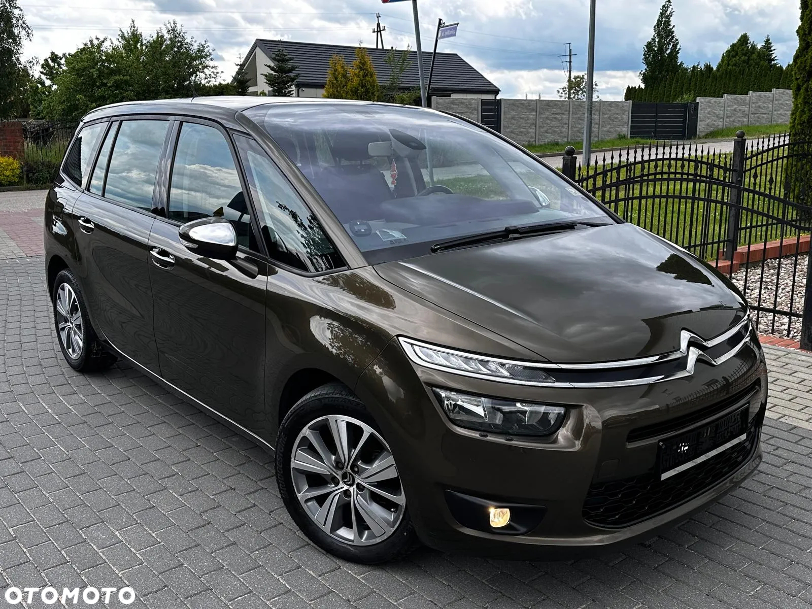 Citroën C4 Grand Picasso e-HDi 115 Attraction - 11