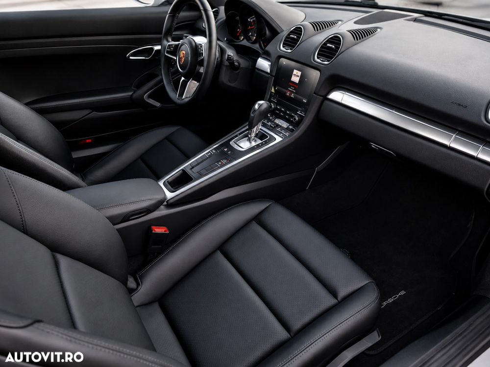 Porsche Cayman 718 PDK - 15