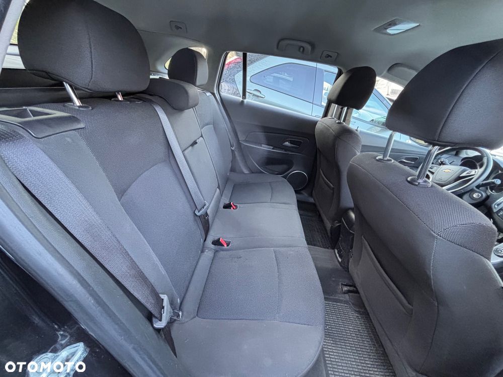Chevrolet Cruze - 8