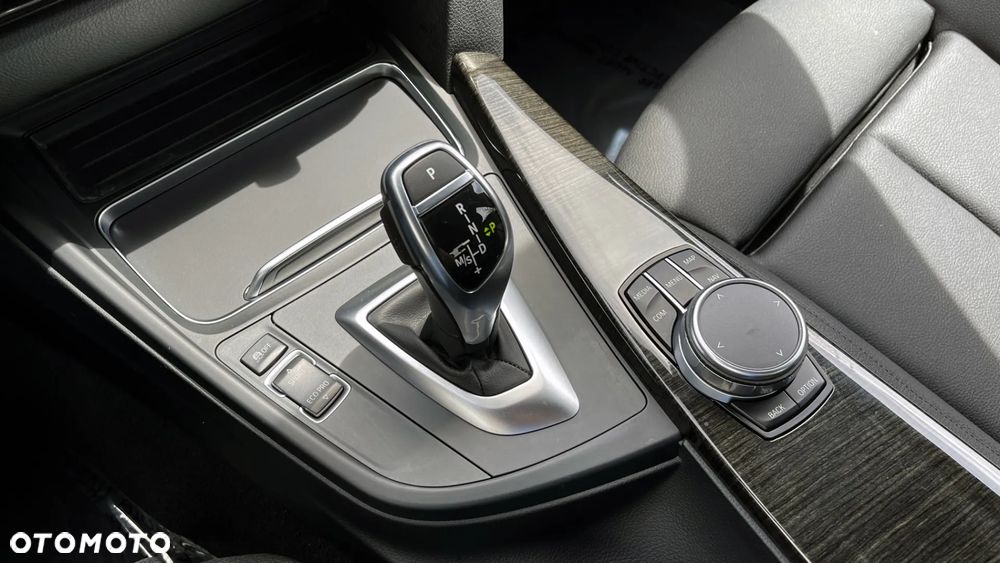 BMW Seria 3 - 27