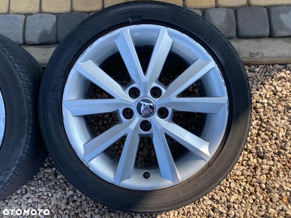 Skoda RAPID Alufelgi 16 5x100 7Jx16H2 ET46 - 7