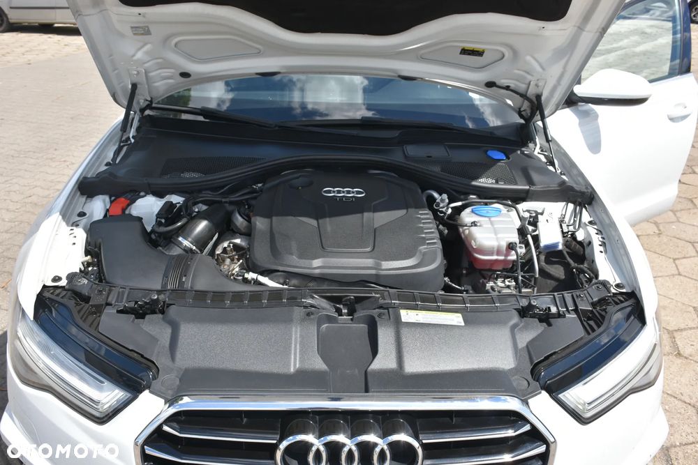 Audi A6 Avant 2.0 TDI Ultra S tronic - 25