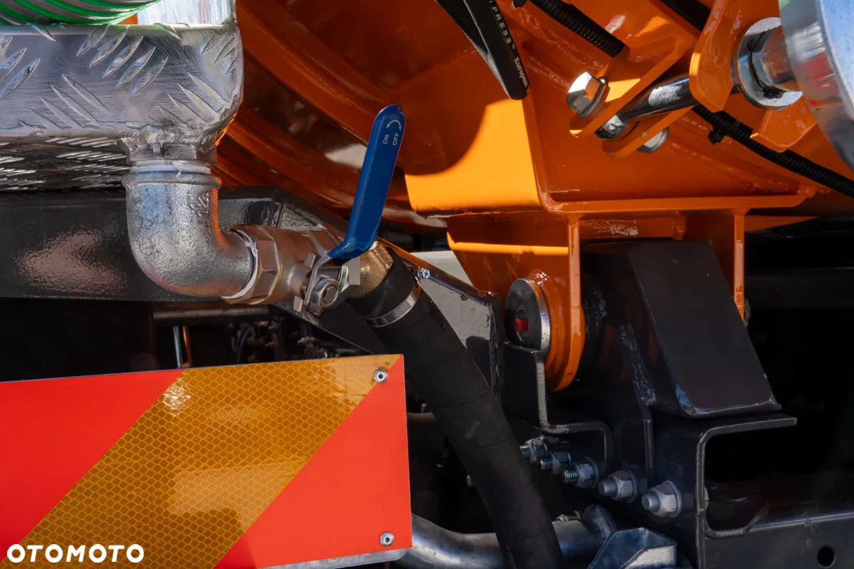Renault D 26 WIDE P6X2 320E6 - 15