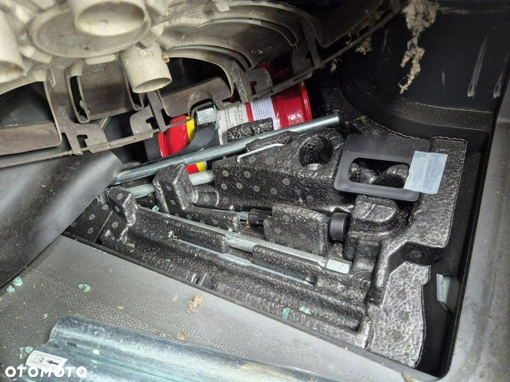 Volkswagen Crafter - 21