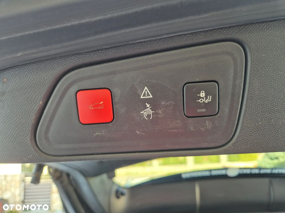 Peugeot 3008 PureTech 130 Stop & Start Allure - 23