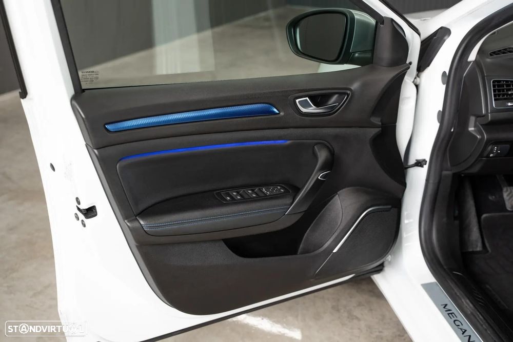 Renault Mégane Sport Tourer 1.5 Blue dCi GT Line — fotografia 13