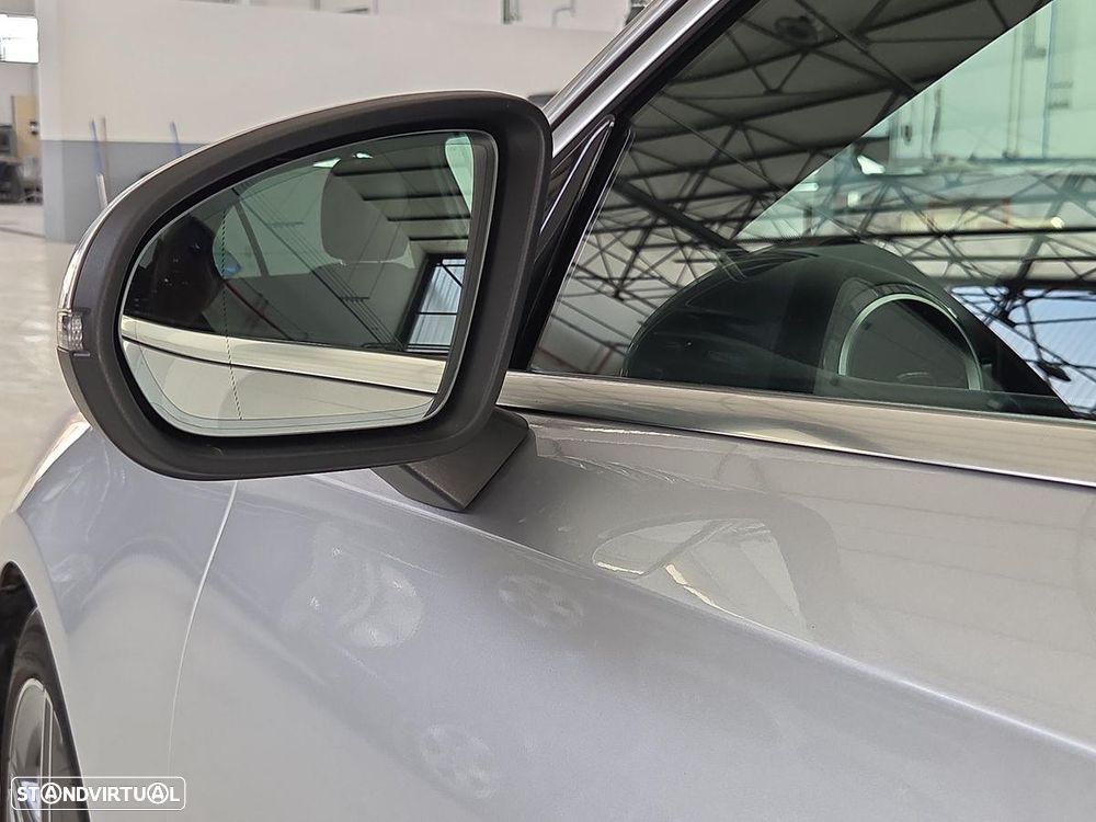 Mercedes-Benz A 180 Limousine d AMG Line Aut. - 11