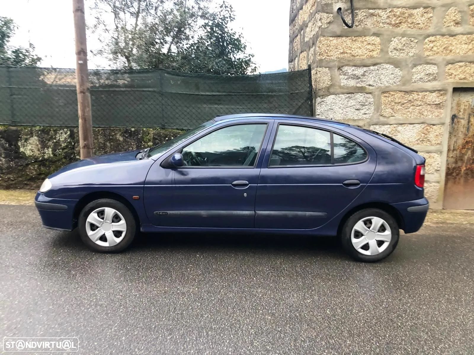 Renault Mégane 1.4 16V Authentic - 1
