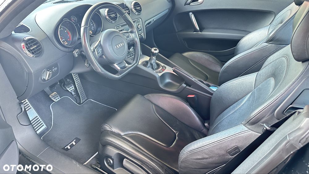 Audi TT Coupé - 7