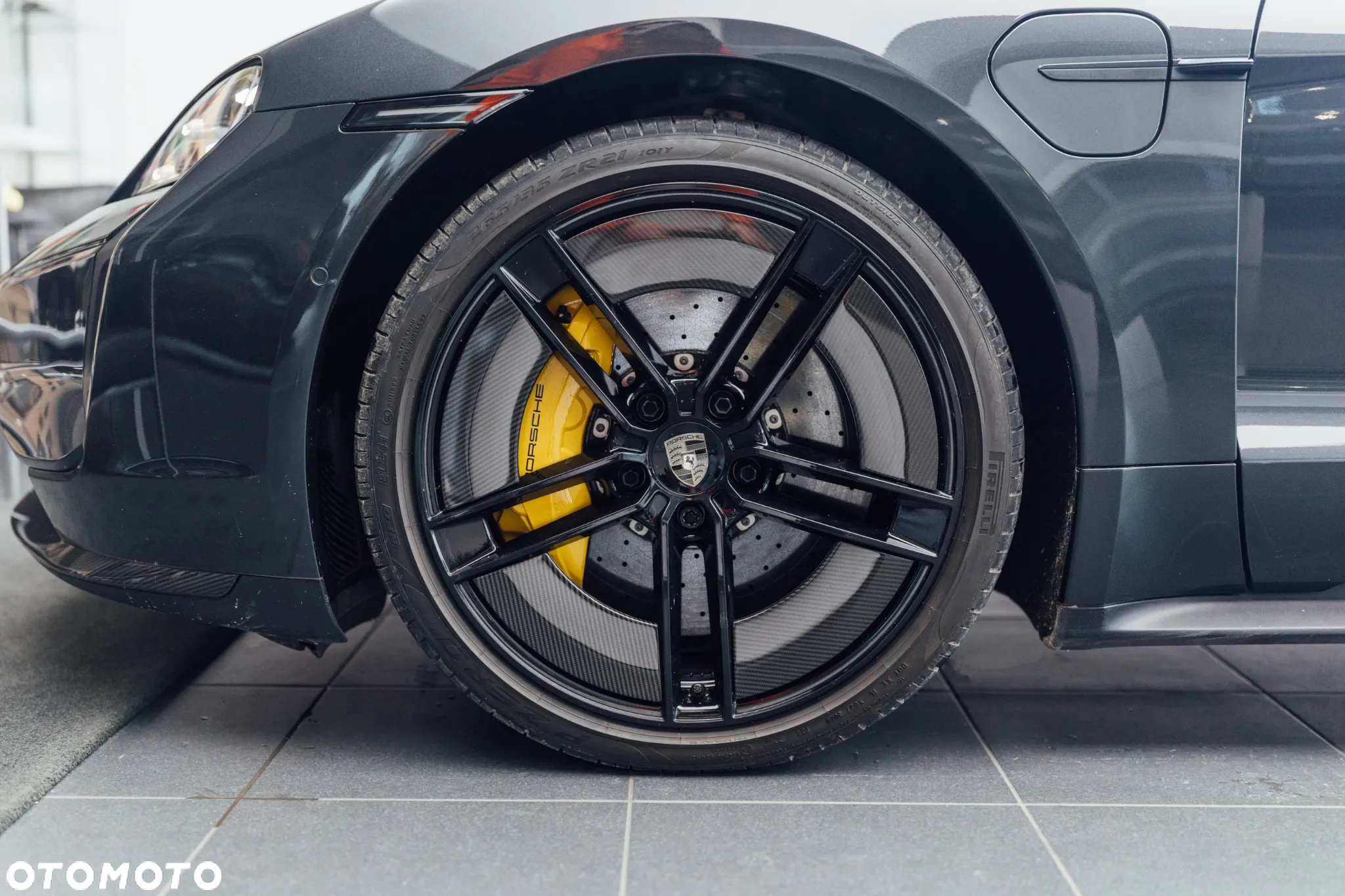 Porsche Taycan 105kWh Turbo S Sport Turismo - 22
