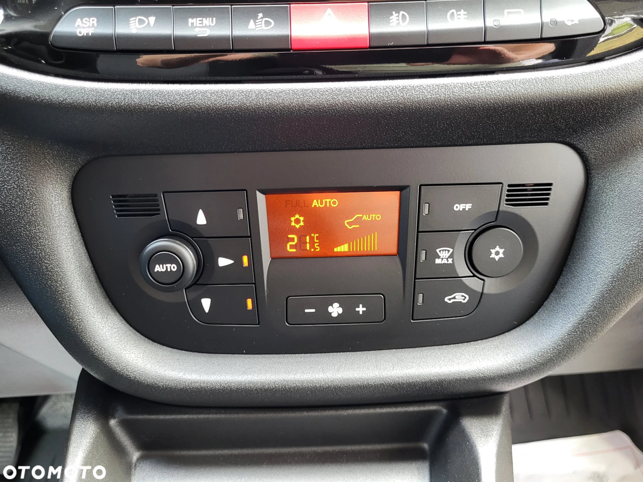 Fiat DOBLO - 17